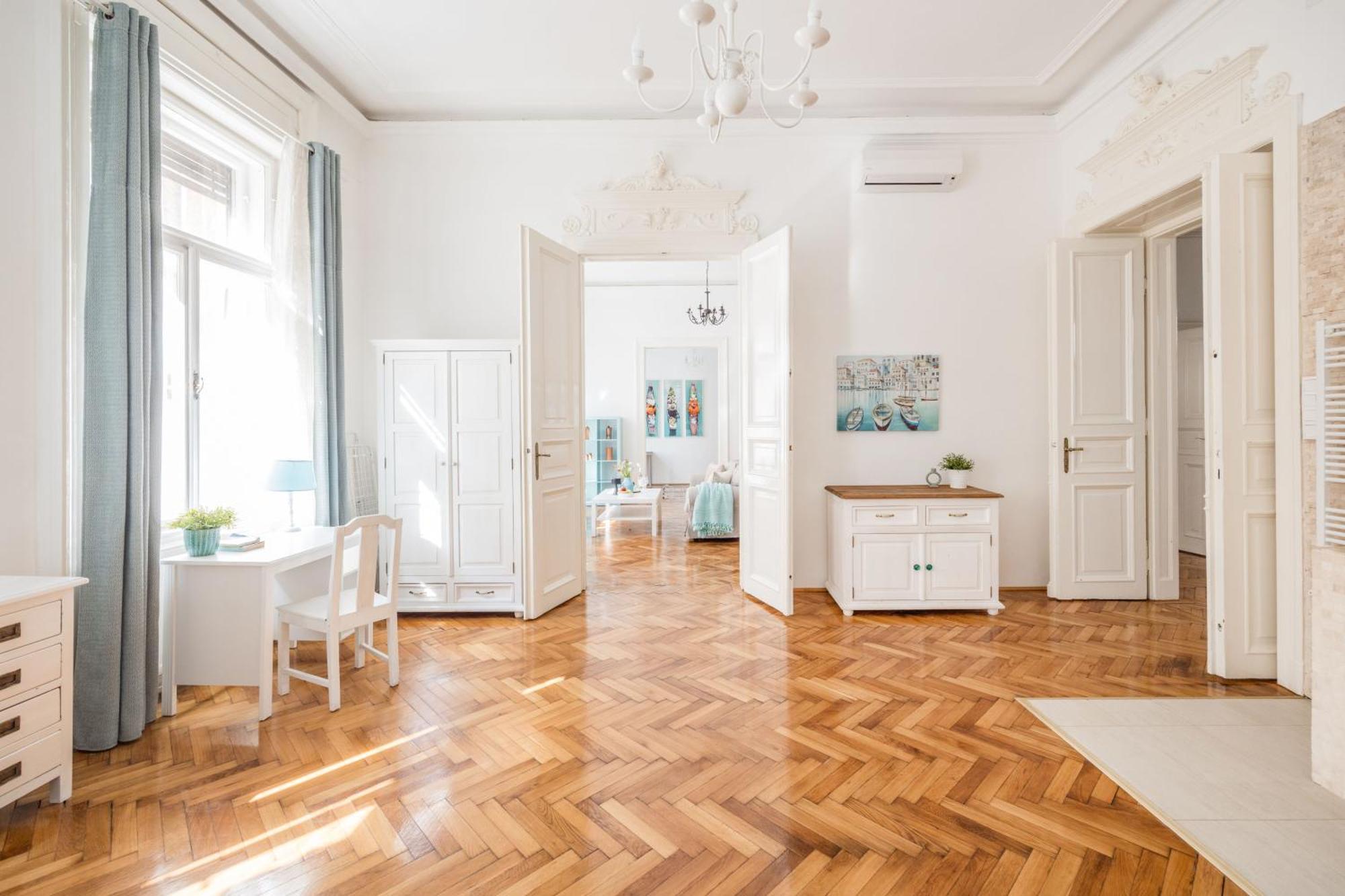 Wellness Retreat With Sauna & Jacuzzi - 1 Min To Opera Budapest Esterno foto