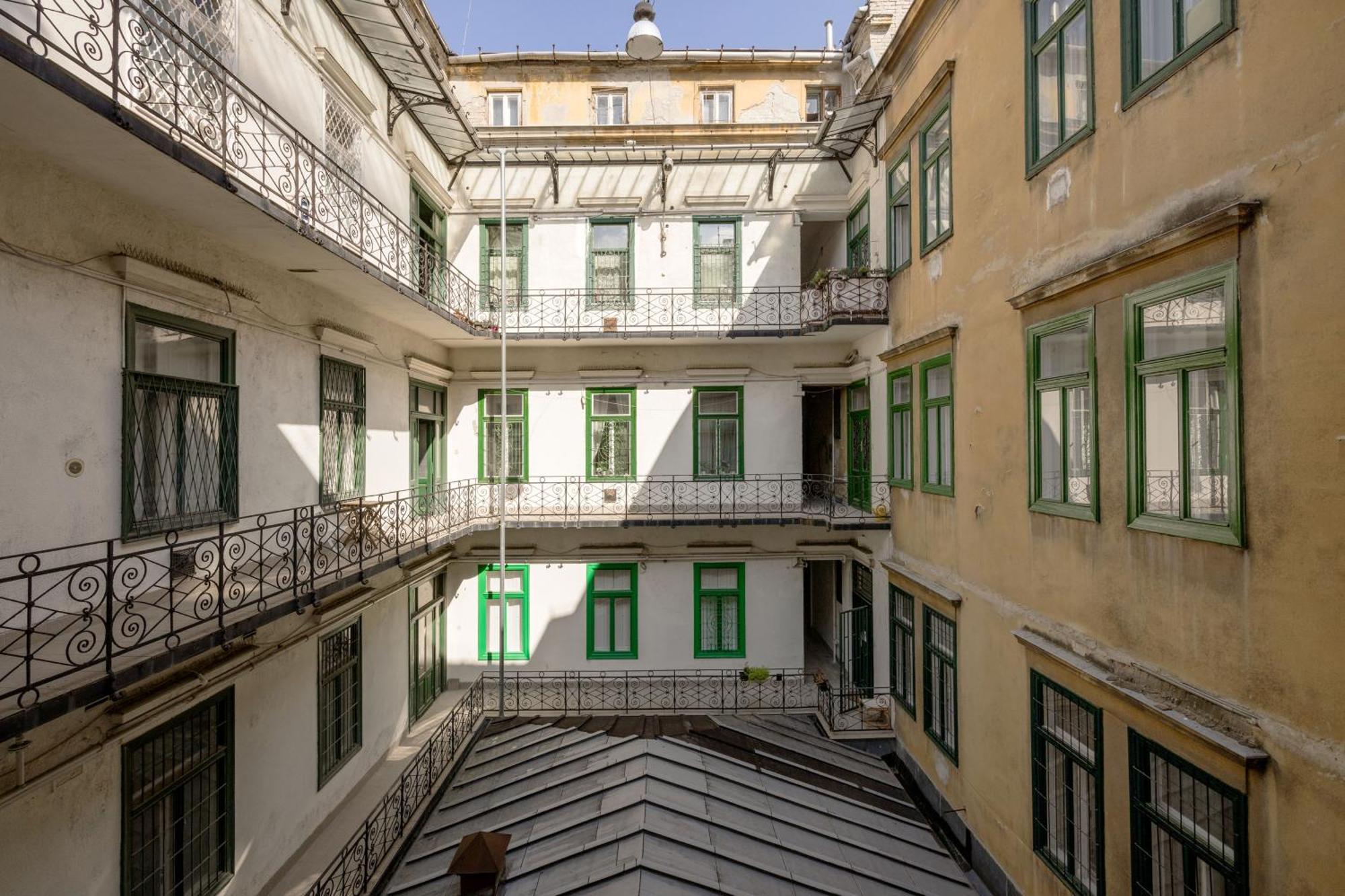Wellness Retreat With Sauna & Jacuzzi - 1 Min To Opera Budapest Esterno foto