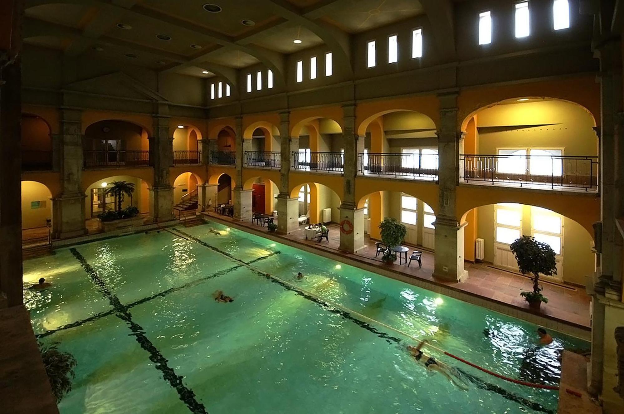 Wellness Retreat With Sauna & Jacuzzi - 1 Min To Opera Budapest Esterno foto