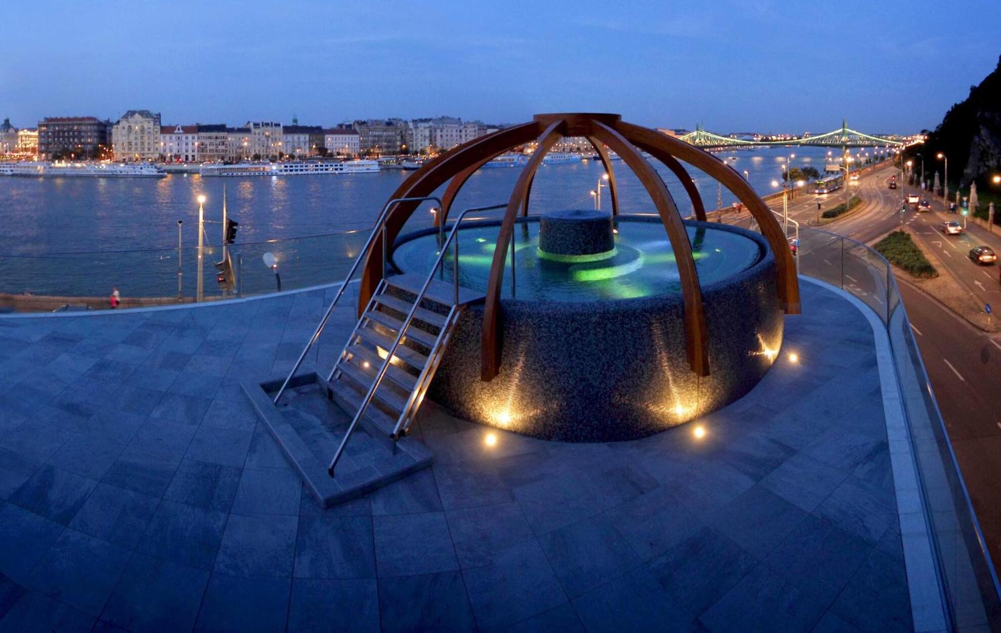 Wellness Retreat With Sauna & Jacuzzi - 1 Min To Opera Budapest Esterno foto